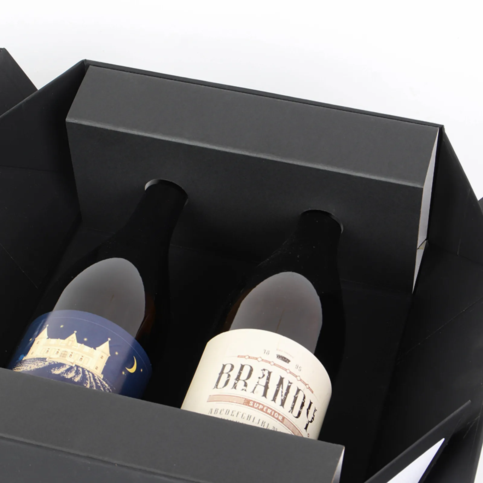 Black Double-Bottle Foldable Wine Gift Box with Magnetic Closure 2