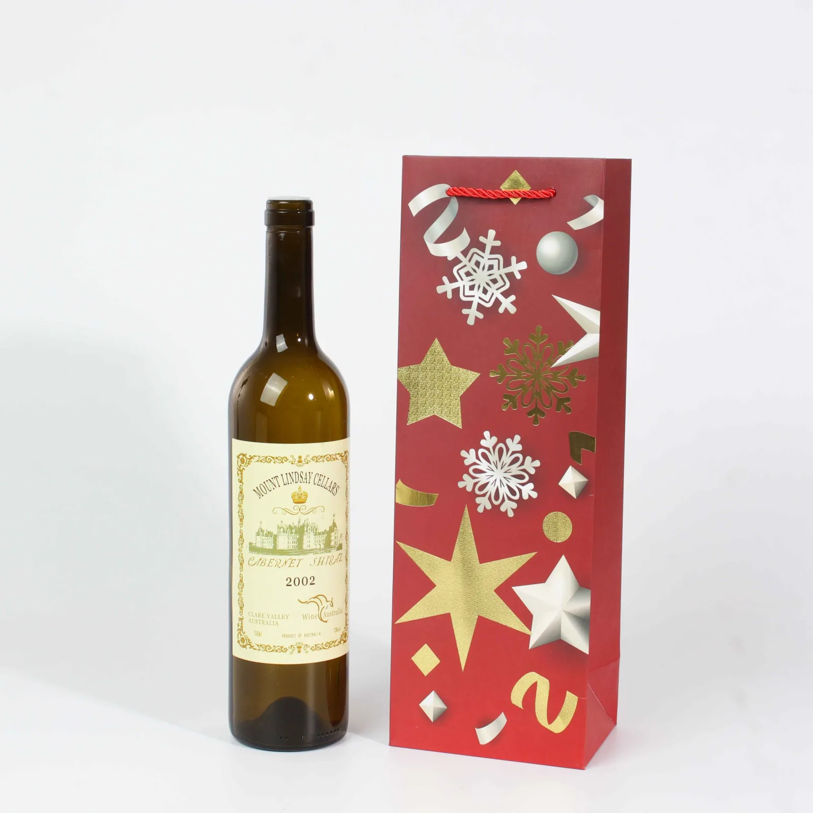 Christmas Wine Gift Bags with Gold Highlights 2